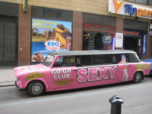 Club Sexy!! oh so sexy...