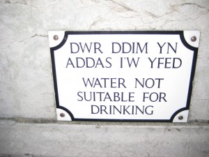 IMG_8269 A sample bilingual Welsh sign