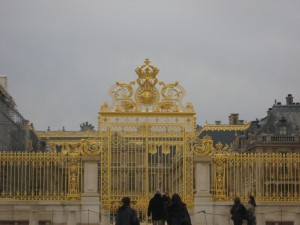 IMG_1178 At the Palace Gates